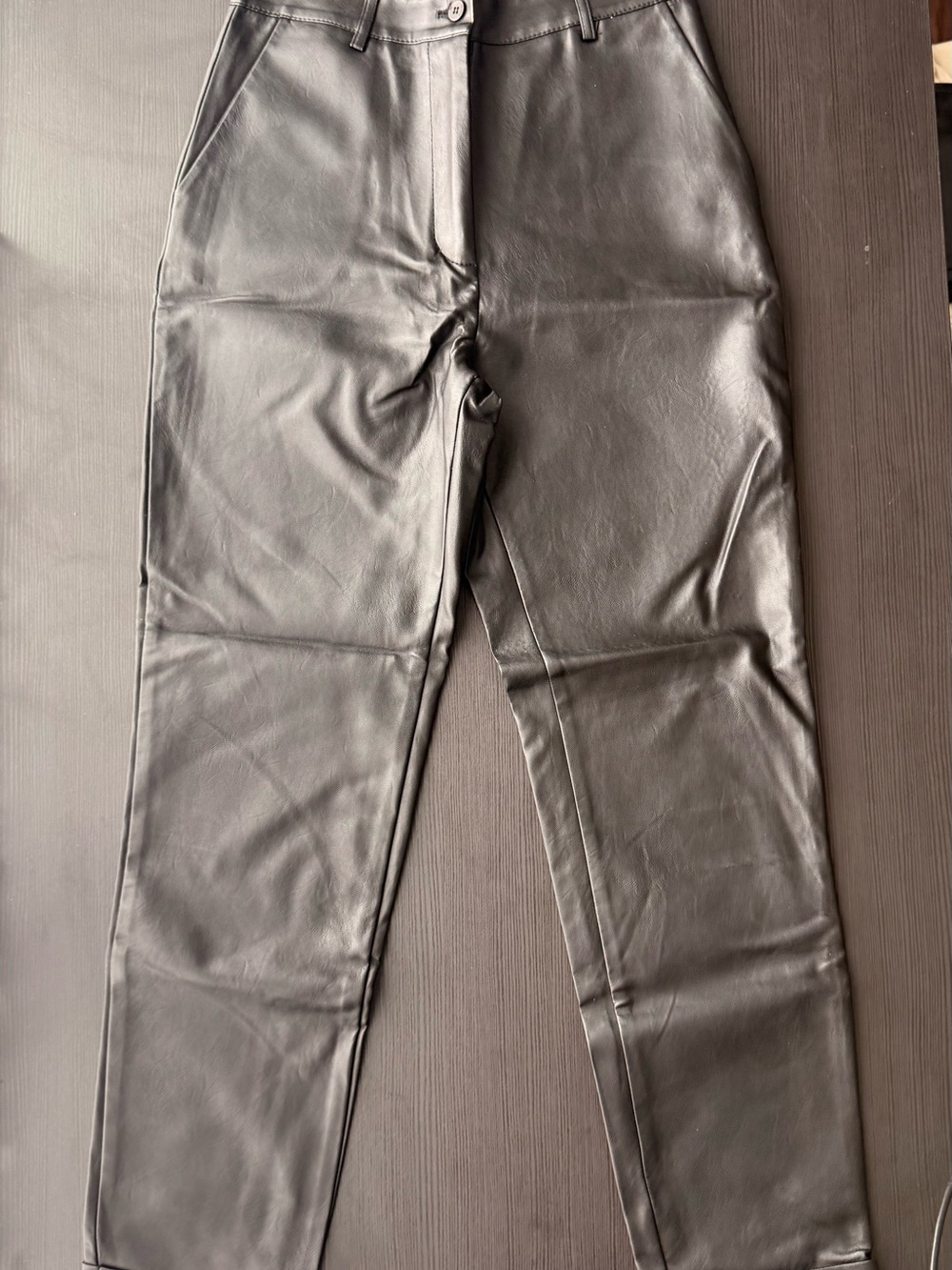 ✨5FOR25✨ Missguided Black Faux Leather Pants